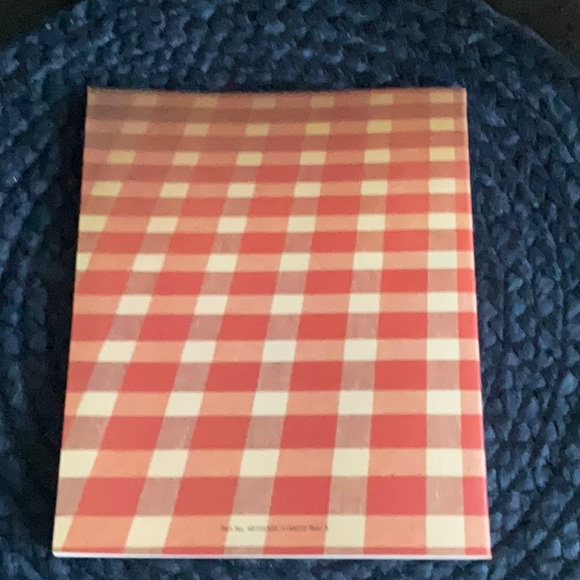 Vintage Whirlpool Microwave Tips and menus cookbook - Picture 2 of 4